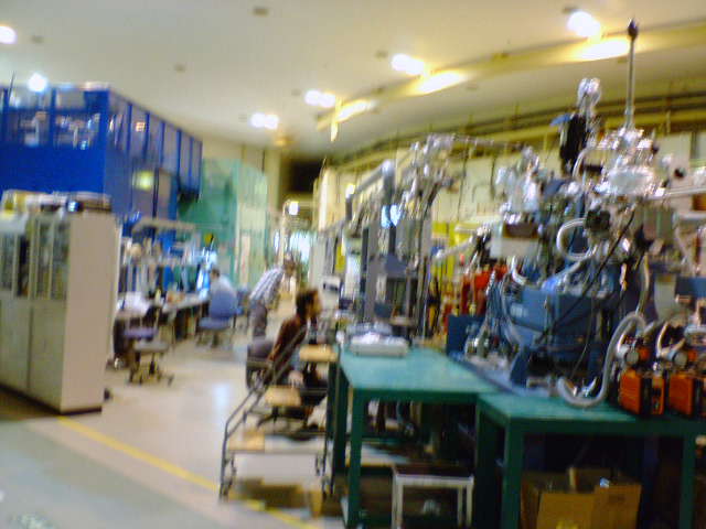 http://www.quanta.kyutech.ac.jp/deguchi/member/2006/image003.jpg
