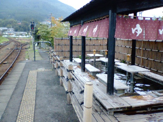 http://www.quanta.kyutech.ac.jp/deguchi/member/2006/image004.jpg